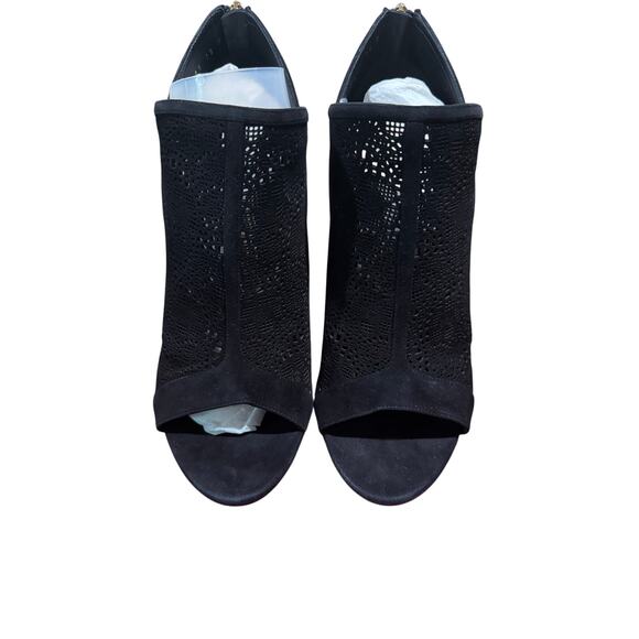 Salvatore Ferragamo Gayle Black Suede Laser-Cut Out Ankle Booties sz. 10B - Picture 3 of 10